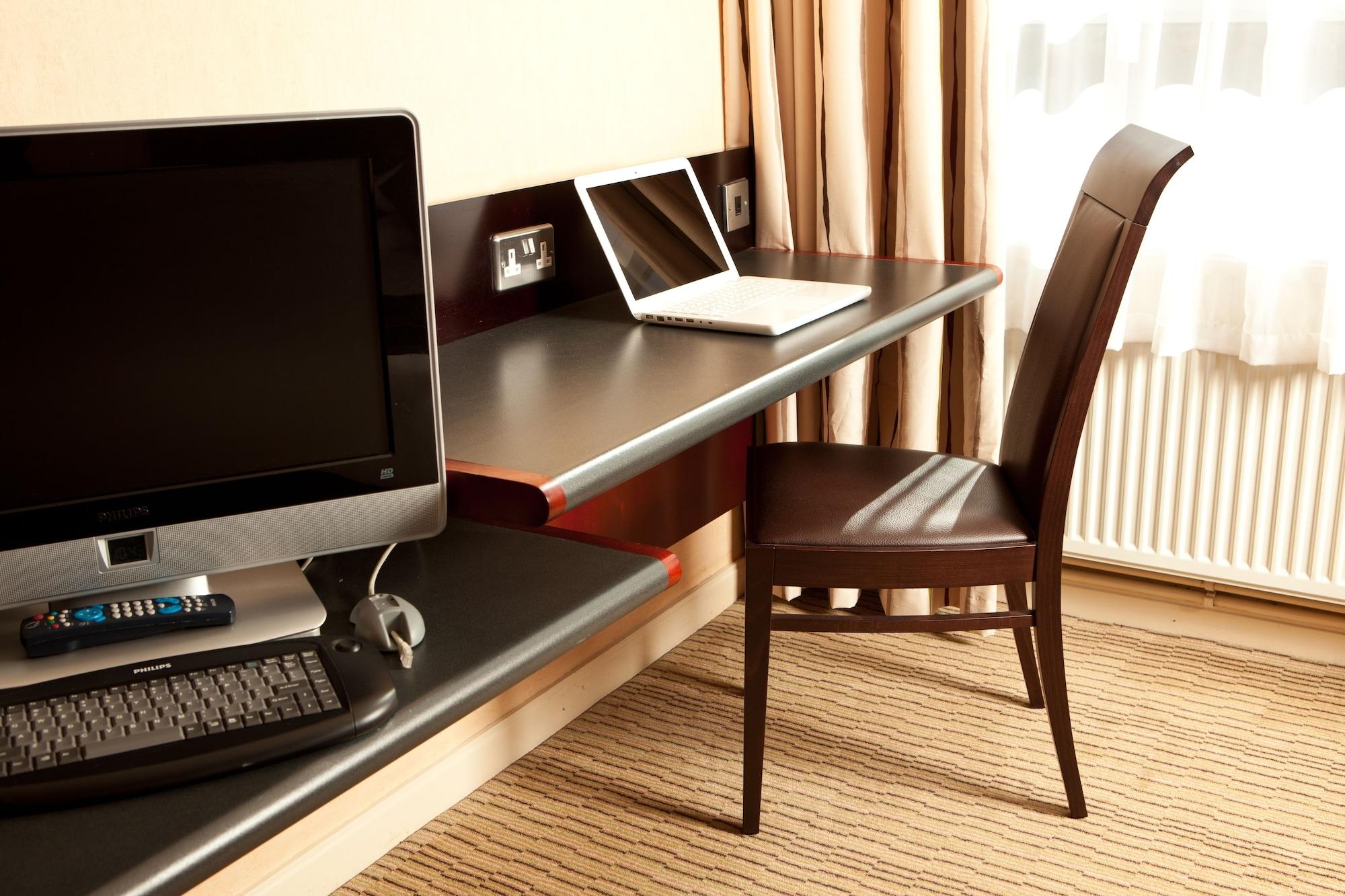 Mercure Leeds Parkway Hotel Eksteriør bilde