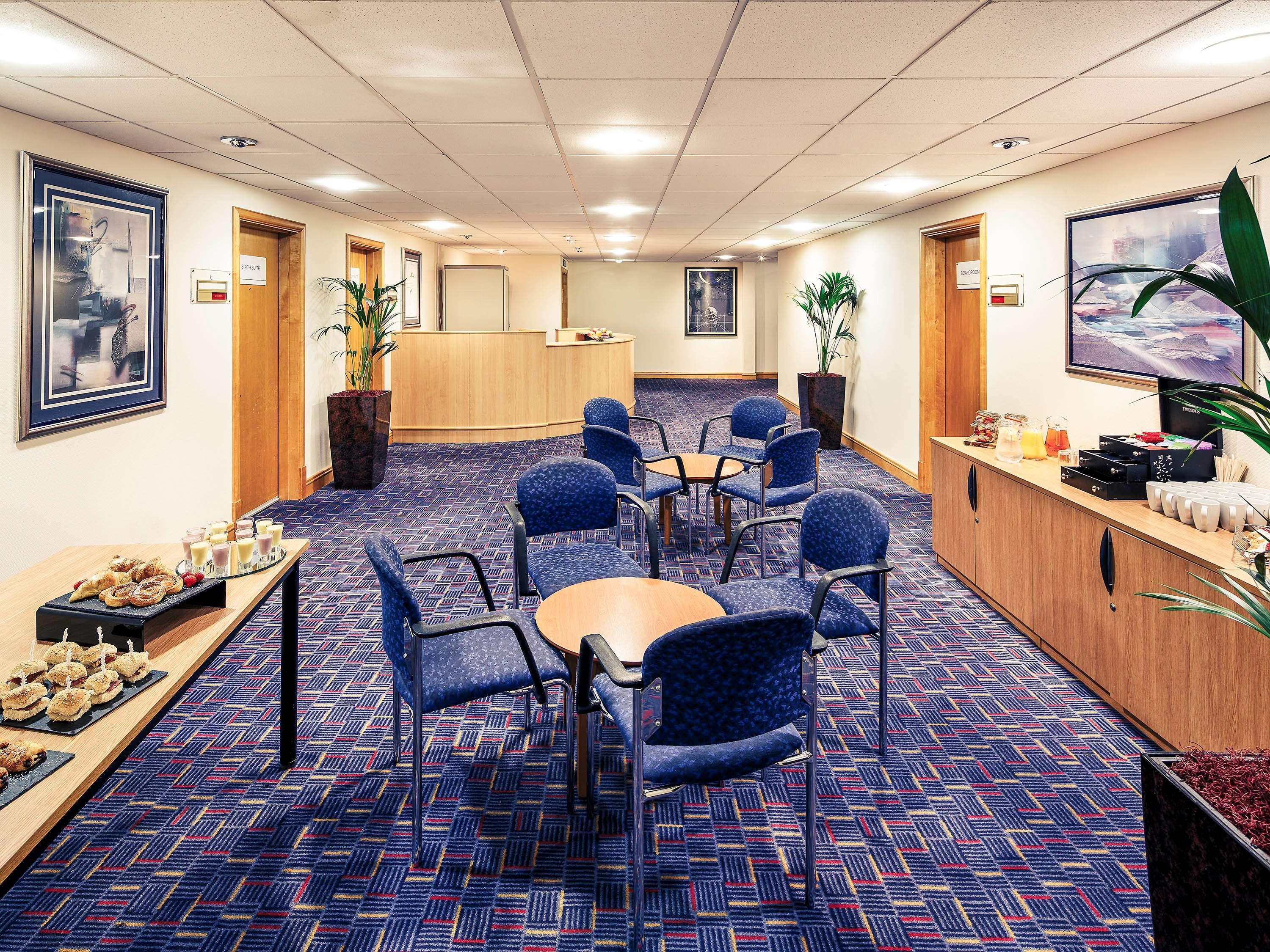 Mercure Leeds Parkway Hotel Eksteriør bilde