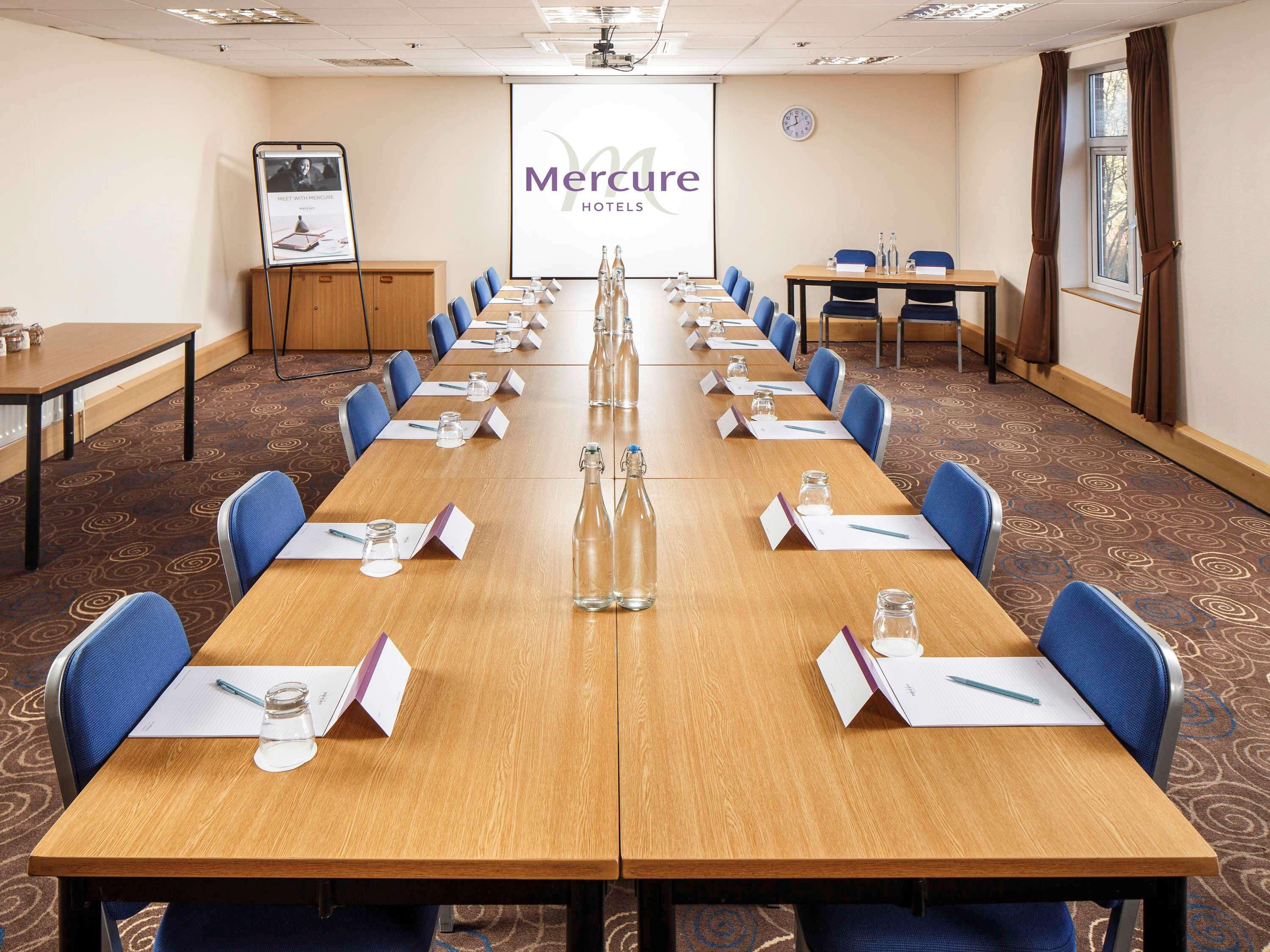 Mercure Leeds Parkway Hotel Eksteriør bilde