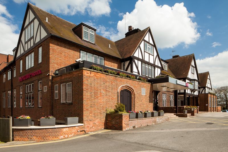 Mercure Leeds Parkway Hotel Eksteriør bilde